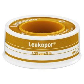 Leukopor hechtpleister 1,25 cm x 5 meter